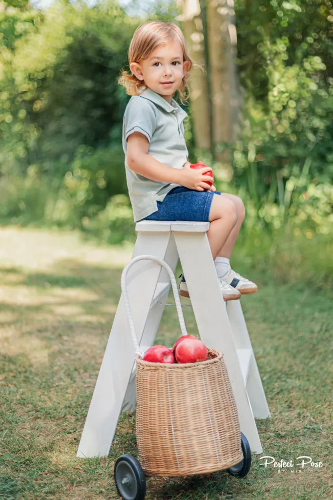 Newborn and family photographer - Image 05 (August 4, 2026)
