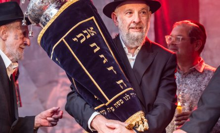 2023-09-10 Chabad Hachnosas Sefer Torah